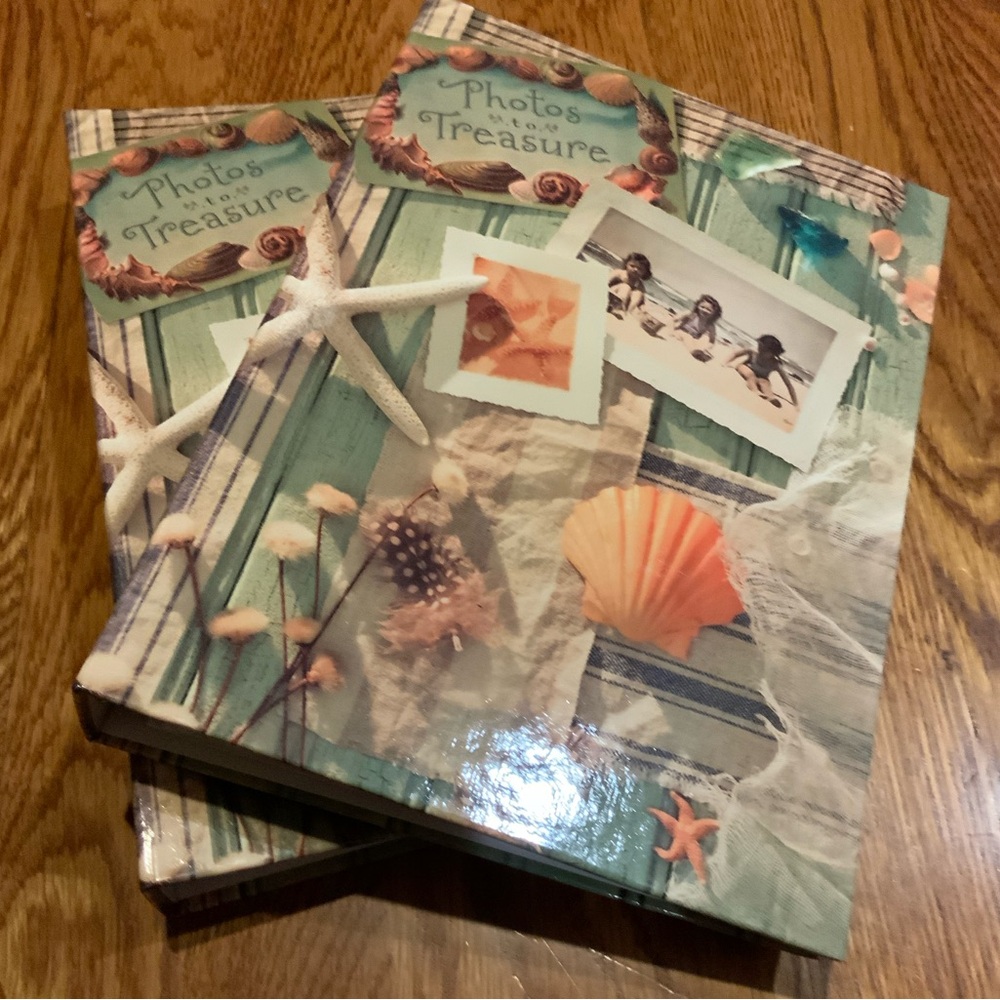 *.  Hallmark Photos to Treasure Scrapbook 2 Albums Holds 200 Total #08